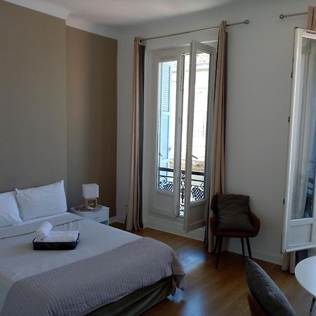 Quartier Le Plus Anime De Marseille "La Plaine Cours Julien "Chambre Avec Salle De Bain Wc Privee Integrees "Dans Appartement Exterior foto